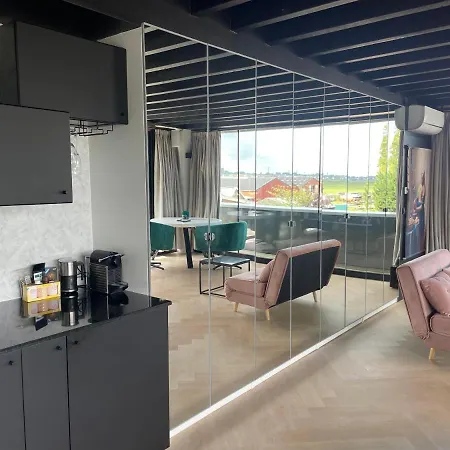 Above And Beyond - Luxe Met Sauna En Stoomdouche