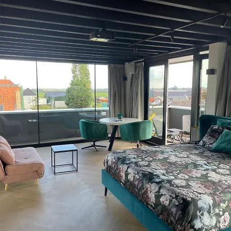 Above And Beyond - Luxe Met Sauna En Stoomdouche 4* 잔담